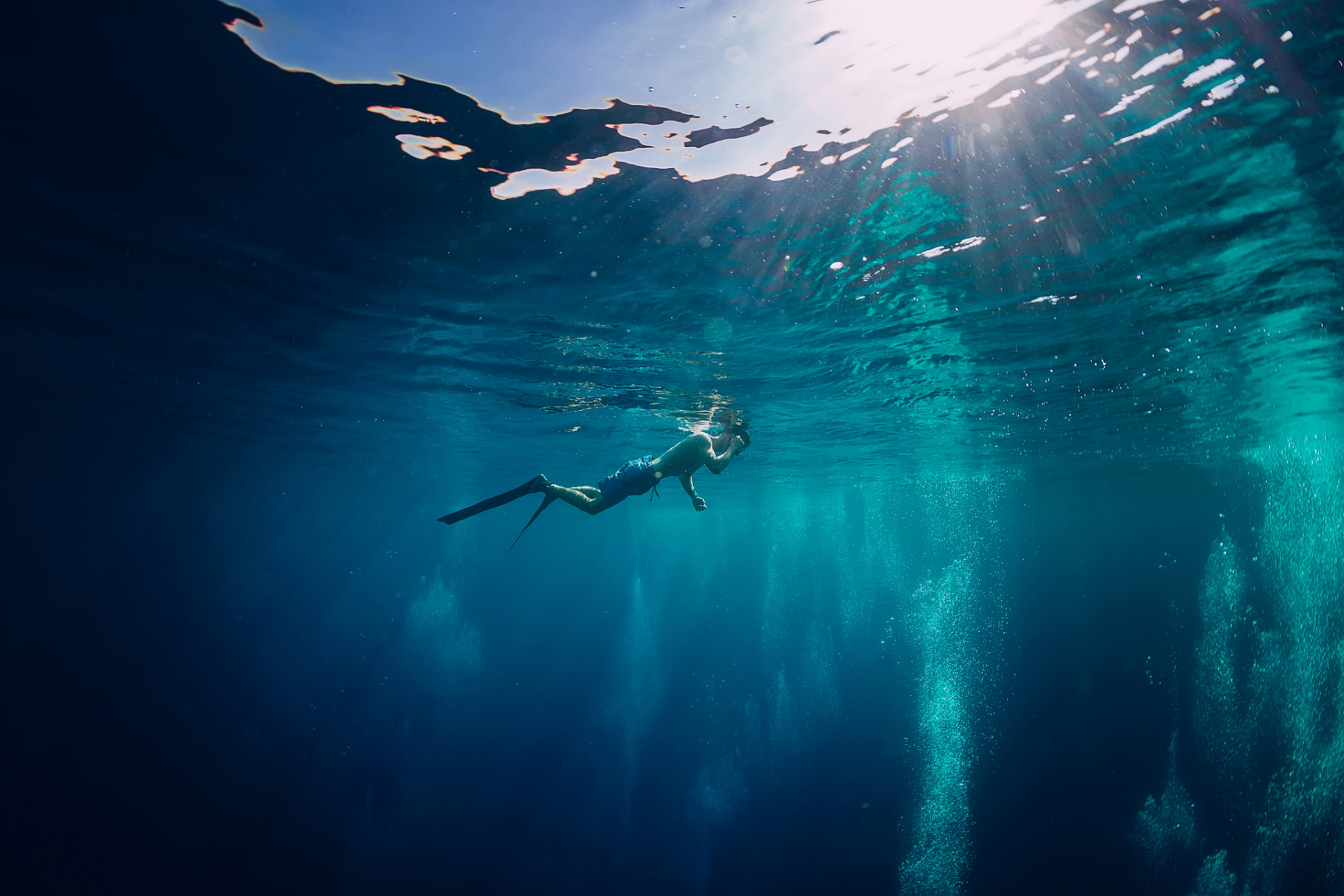 What does diving mean (10 words on what diving means)